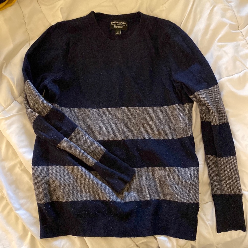 Banana Republic extra fine merino wood and cashmere blend blue strip sweater